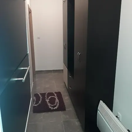 Apartment Apartman S *
